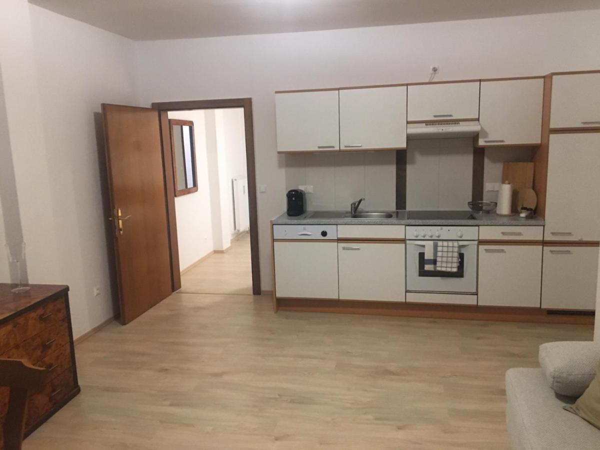 Ferienwohnung Neben Dem Schloss Porcia Spittal an der Drau Buitenkant foto