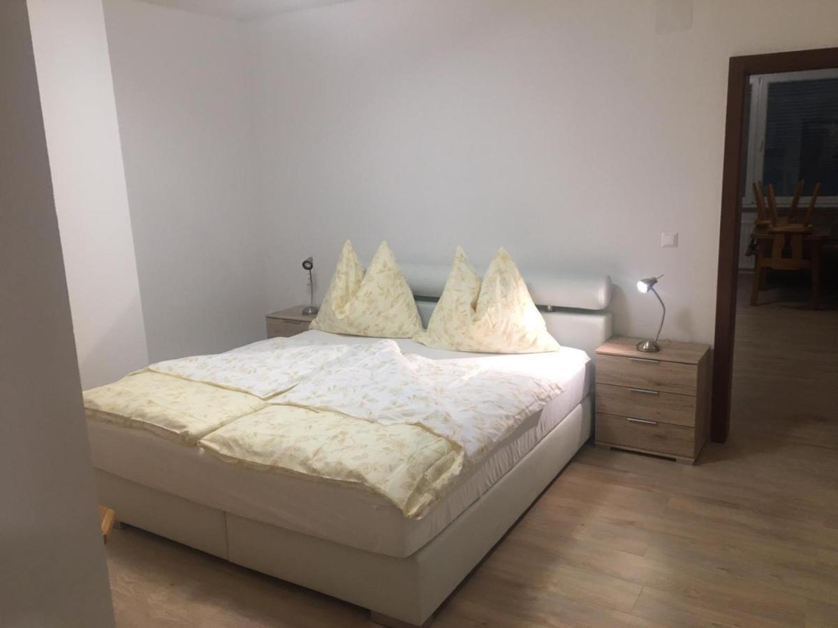 Ferienwohnung Neben Dem Schloss Porcia Spittal an der Drau Buitenkant foto
